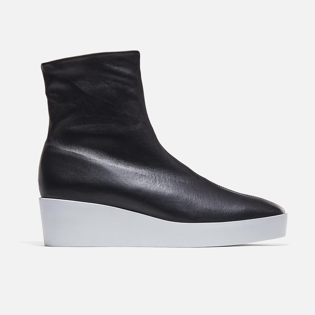 LEXA ankle boots, stretch lambskin black – Clergerie Paris - Europe